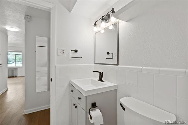 1182 Clermont Street Unit: 104