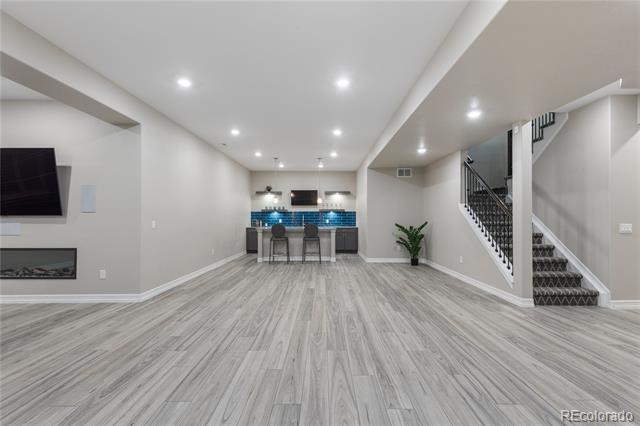 112 Sandlewood Way
