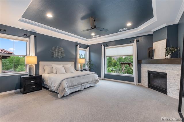 112 Sandlewood Way