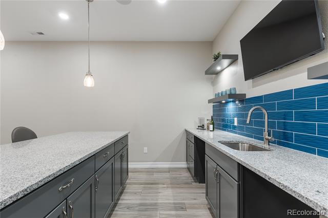 112 Sandlewood Way