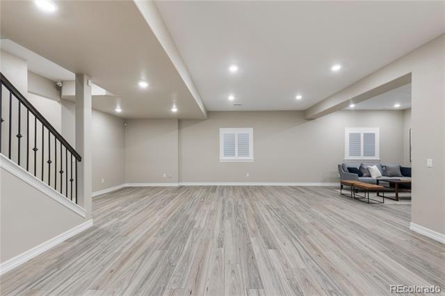 112 Sandlewood Way