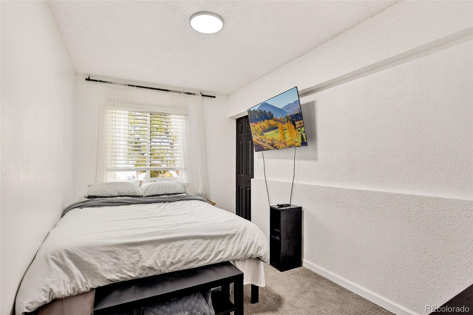 962 S Dearborn Way Unit: 12