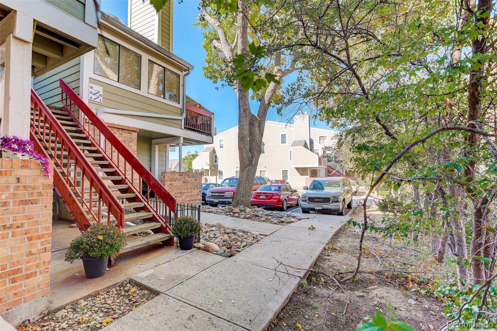 962 S Dearborn Way Unit: 12