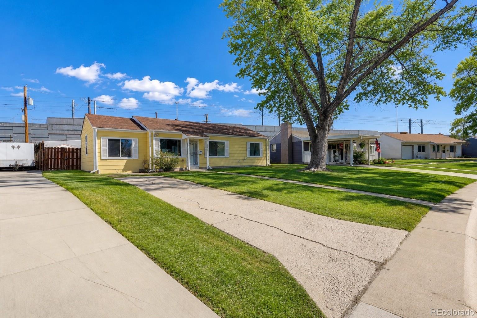 2836 S Grape Way
