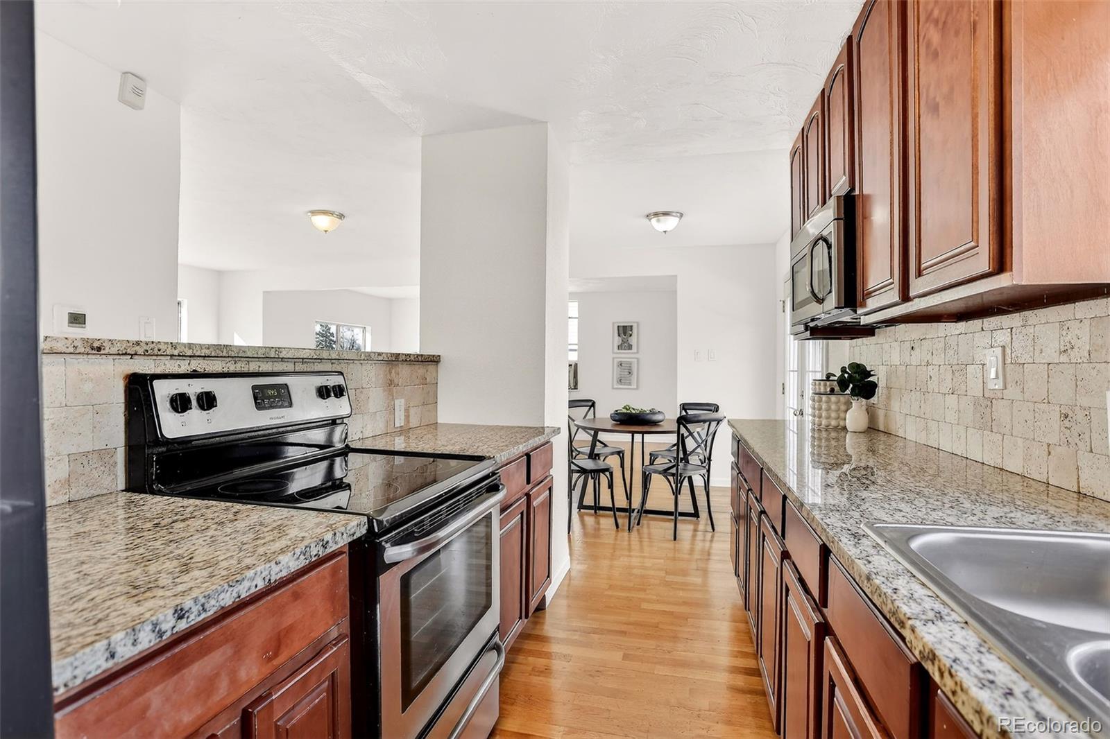 2836 S Grape Way