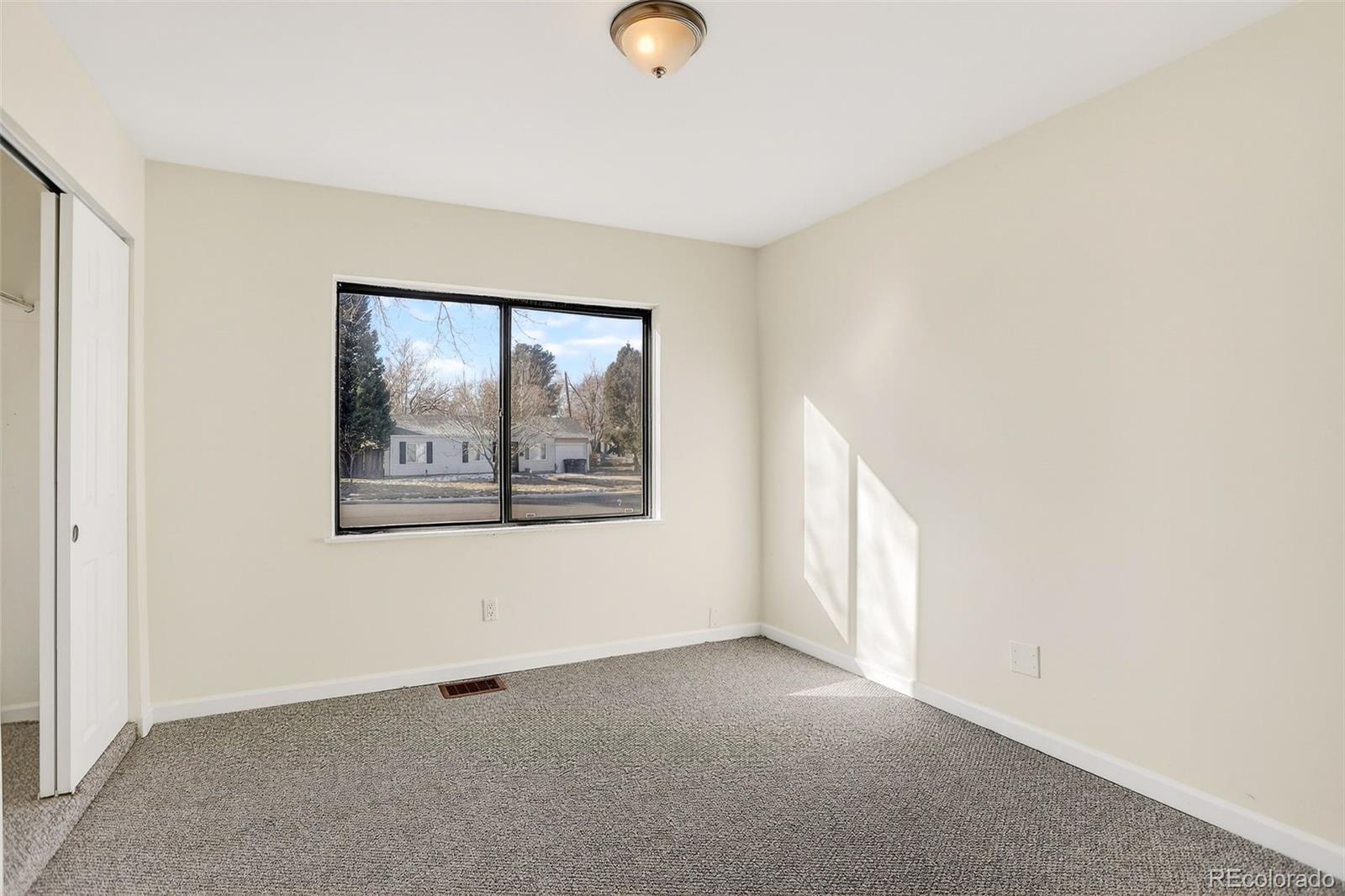 2836 S Grape Way