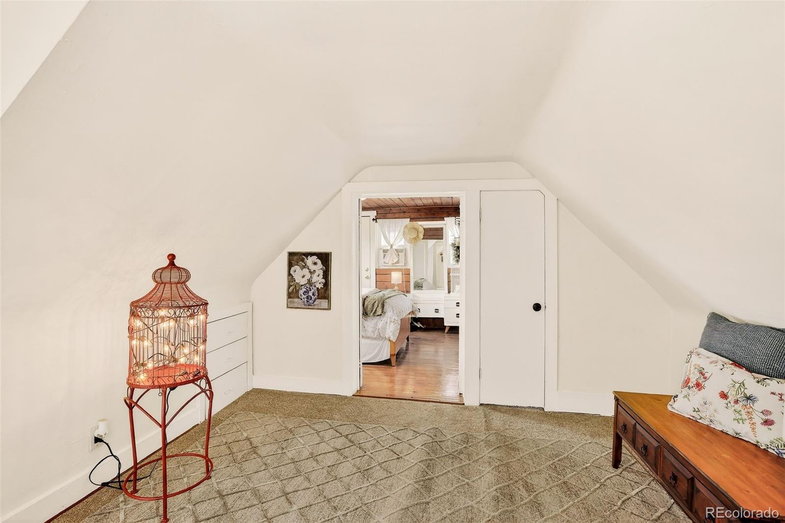 412 E Columbia Street