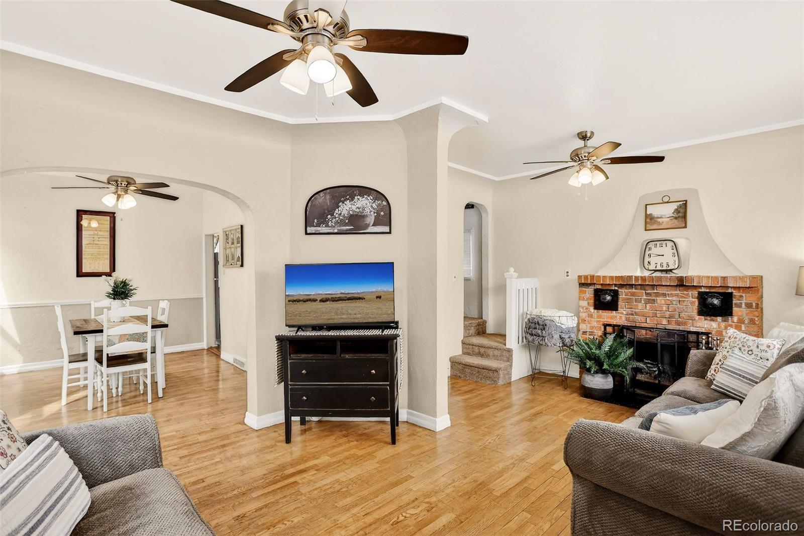 412 E Columbia Street