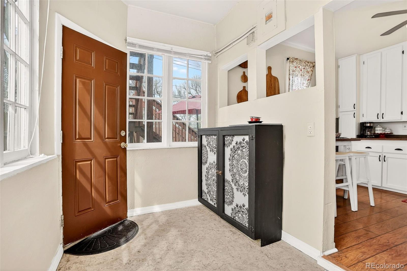 412 E Columbia Street