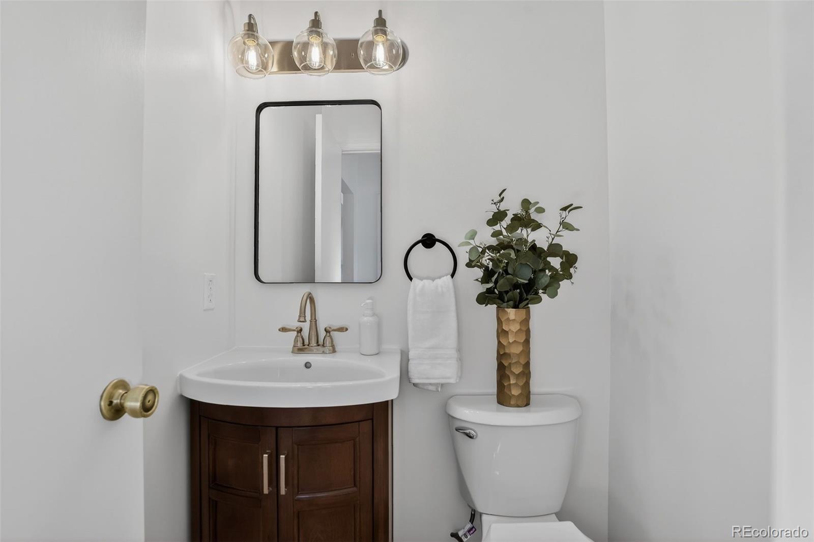 2064 S Balsam Street