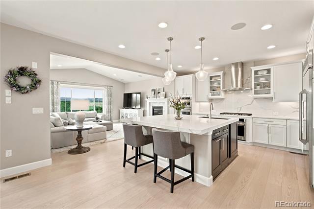 10879 Red Sun Court