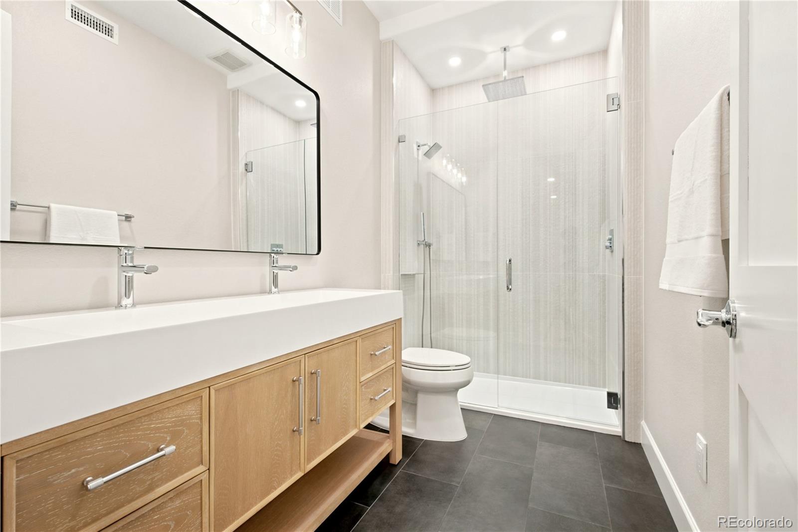 10879 Red Sun Court