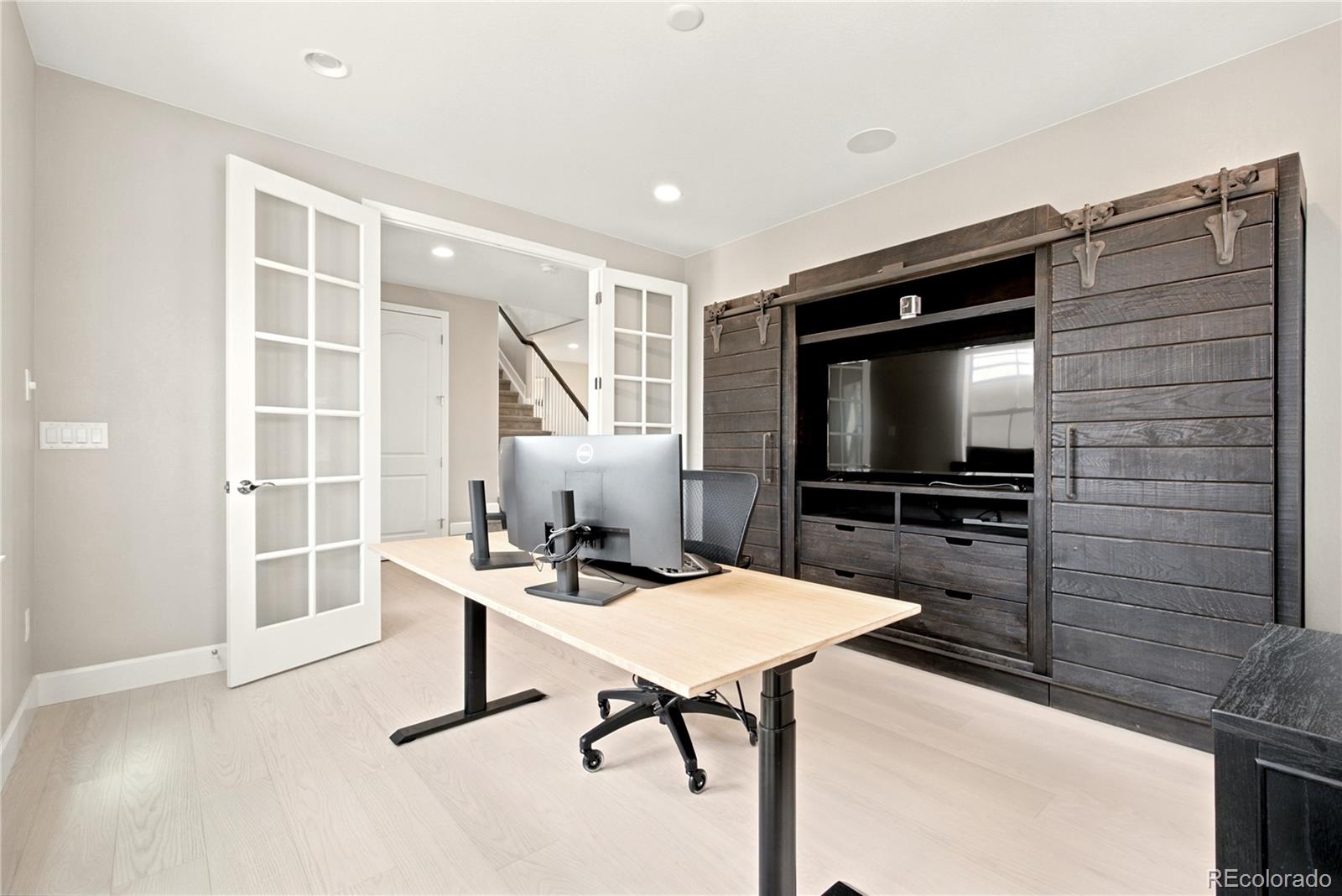 10879 Red Sun Court