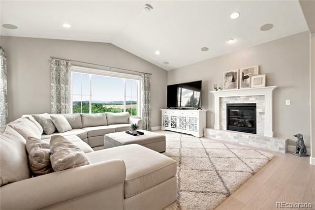 10879 Red Sun Court