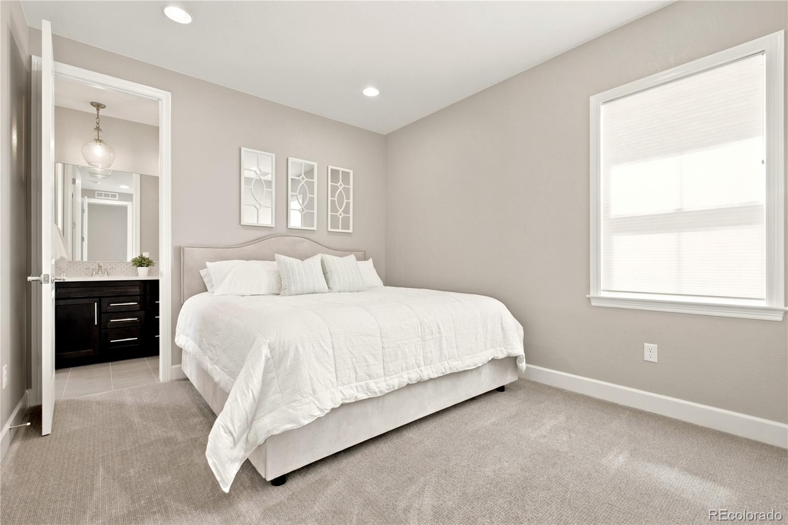 10879 Red Sun Court