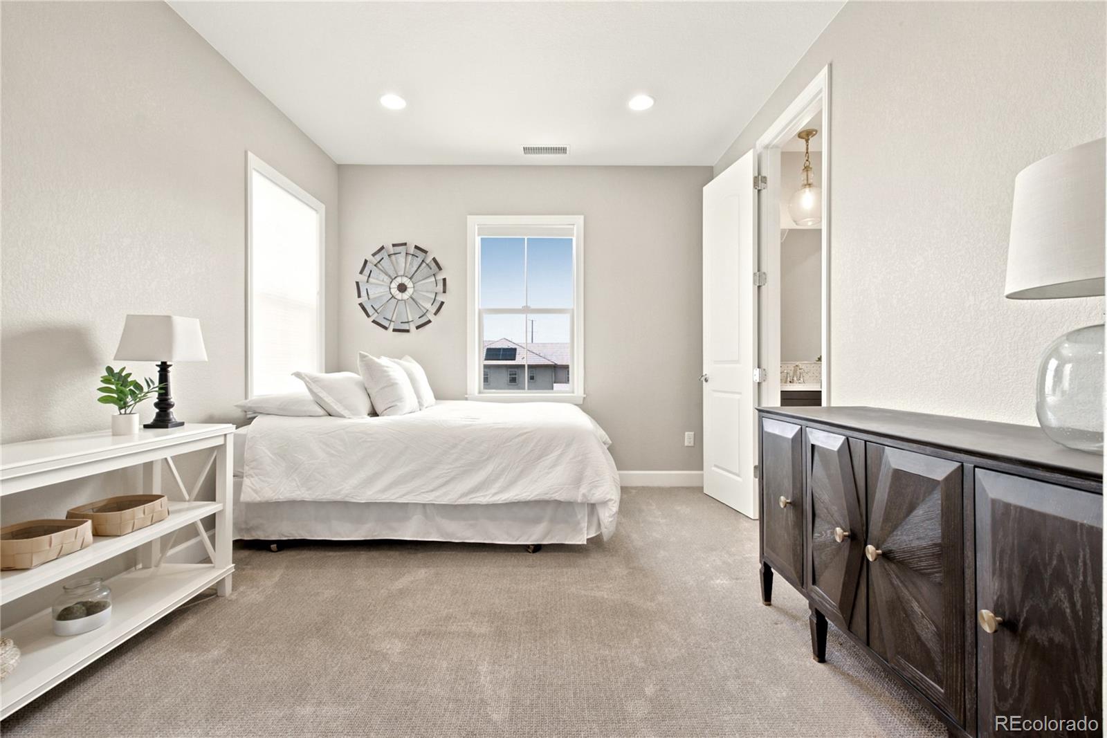 10879 Red Sun Court