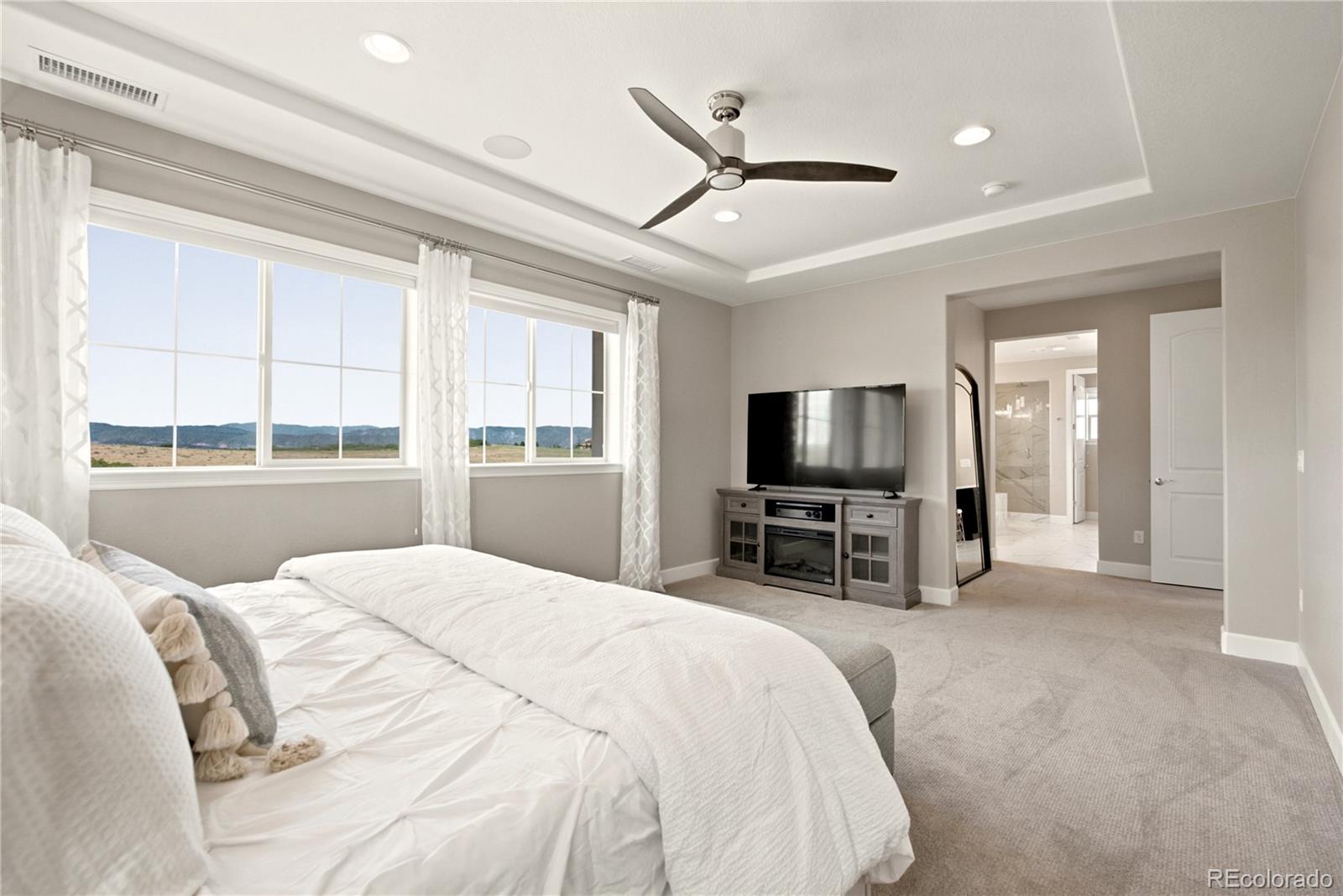 10879 Red Sun Court