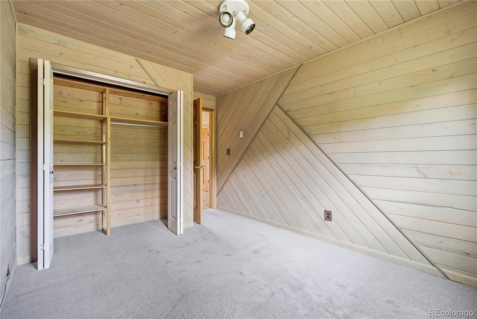 31050 Manitoba Drive