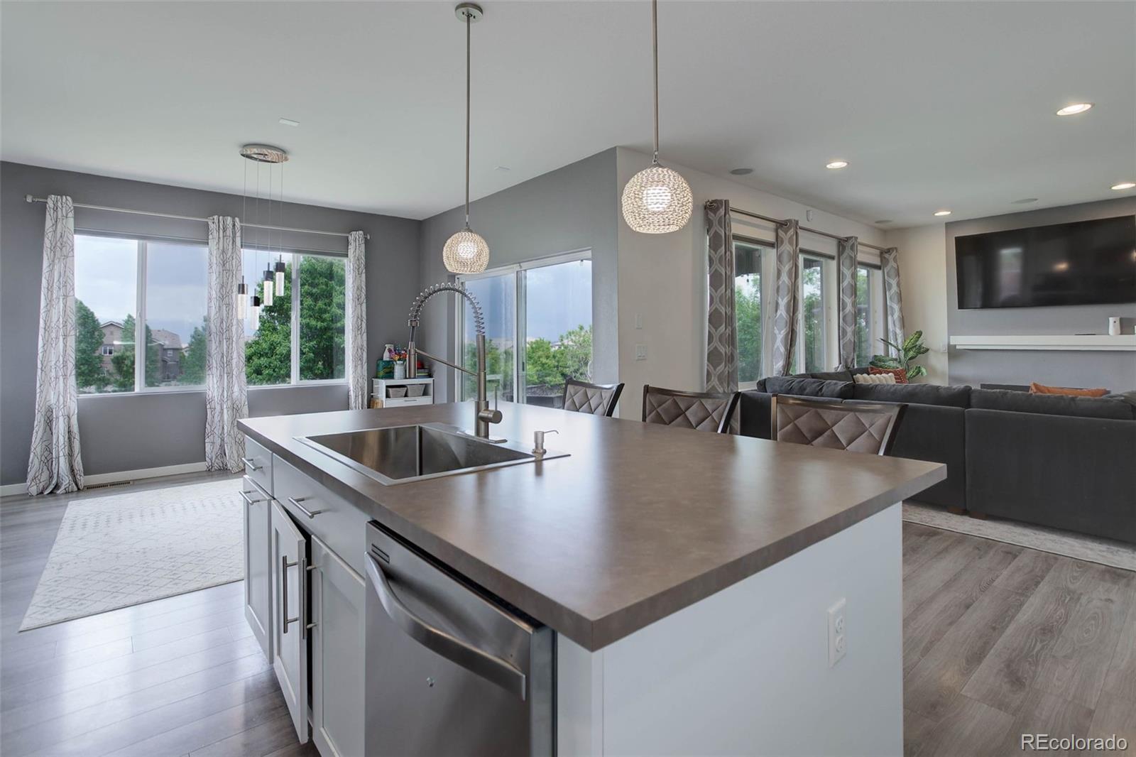 10906 Touchstone Loop