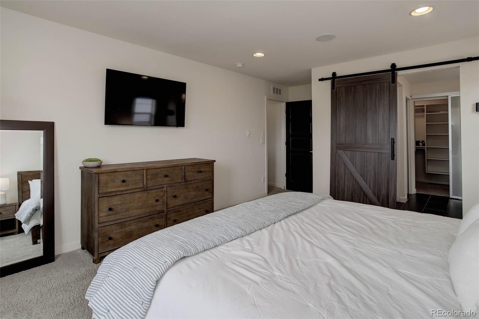 10906 Touchstone Loop