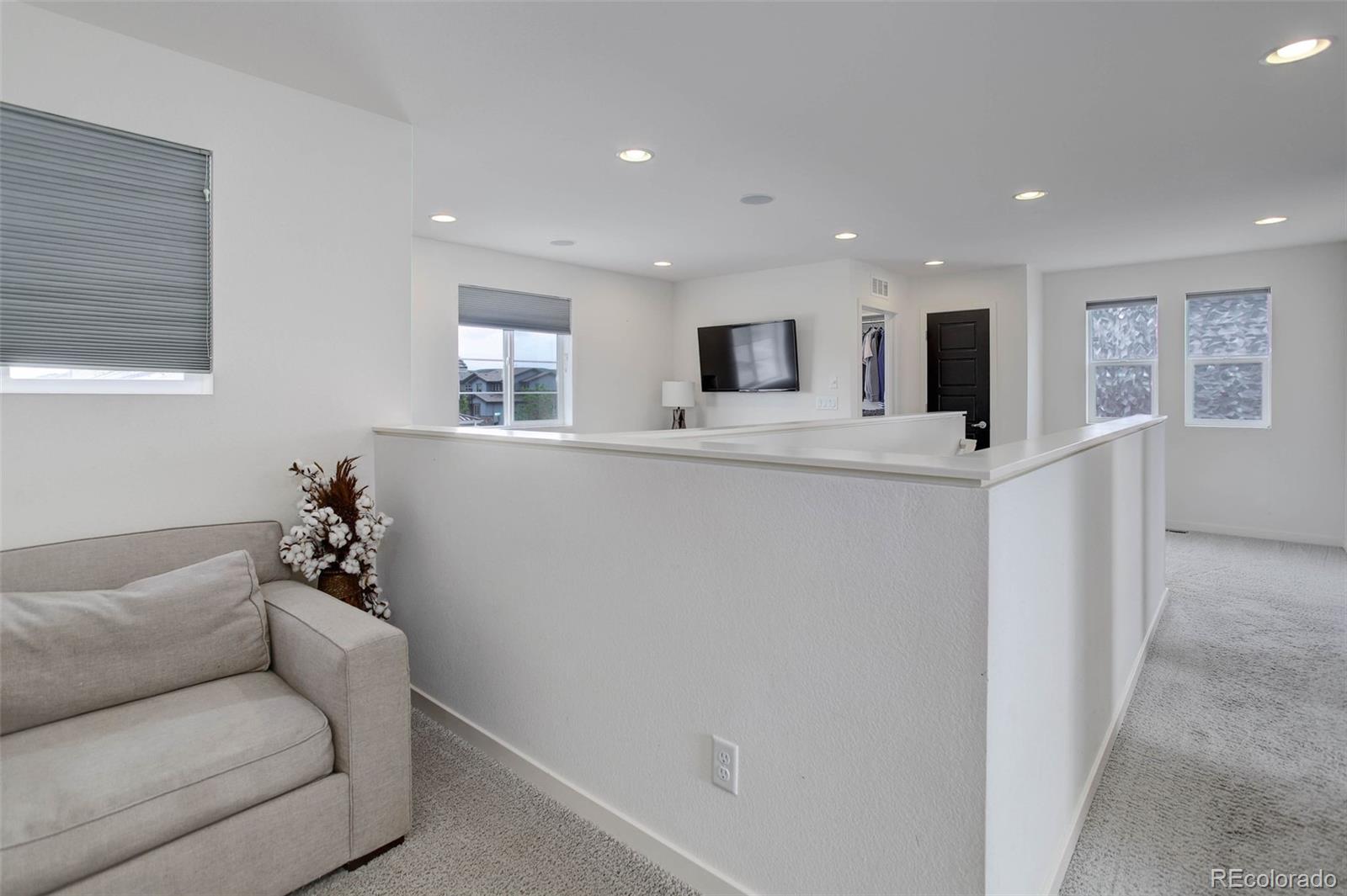 10906 Touchstone Loop