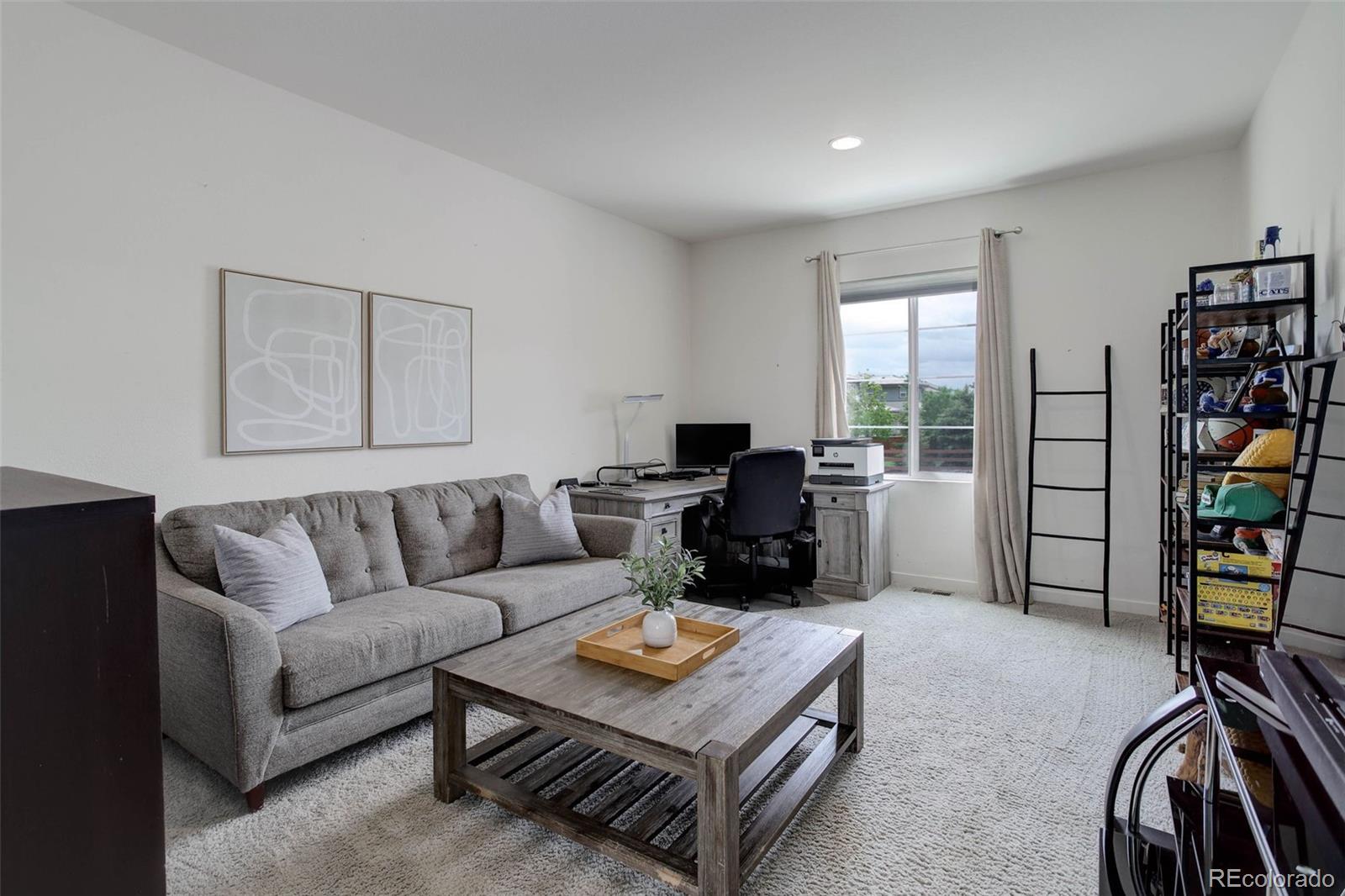 10906 Touchstone Loop