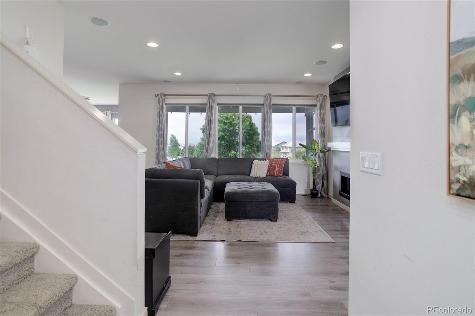 10906 Touchstone Loop