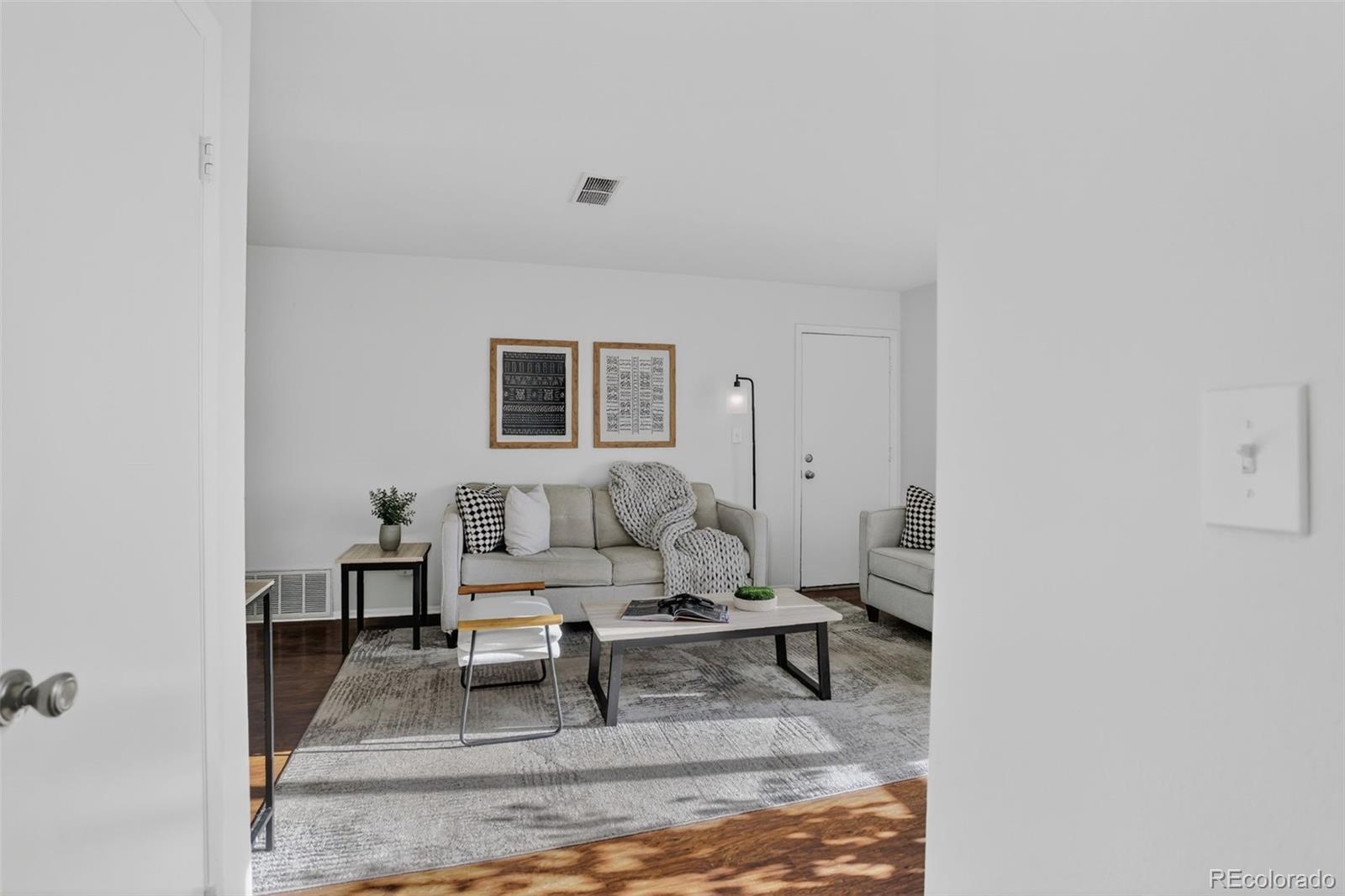 7205 S Gaylord Street Unit: F15