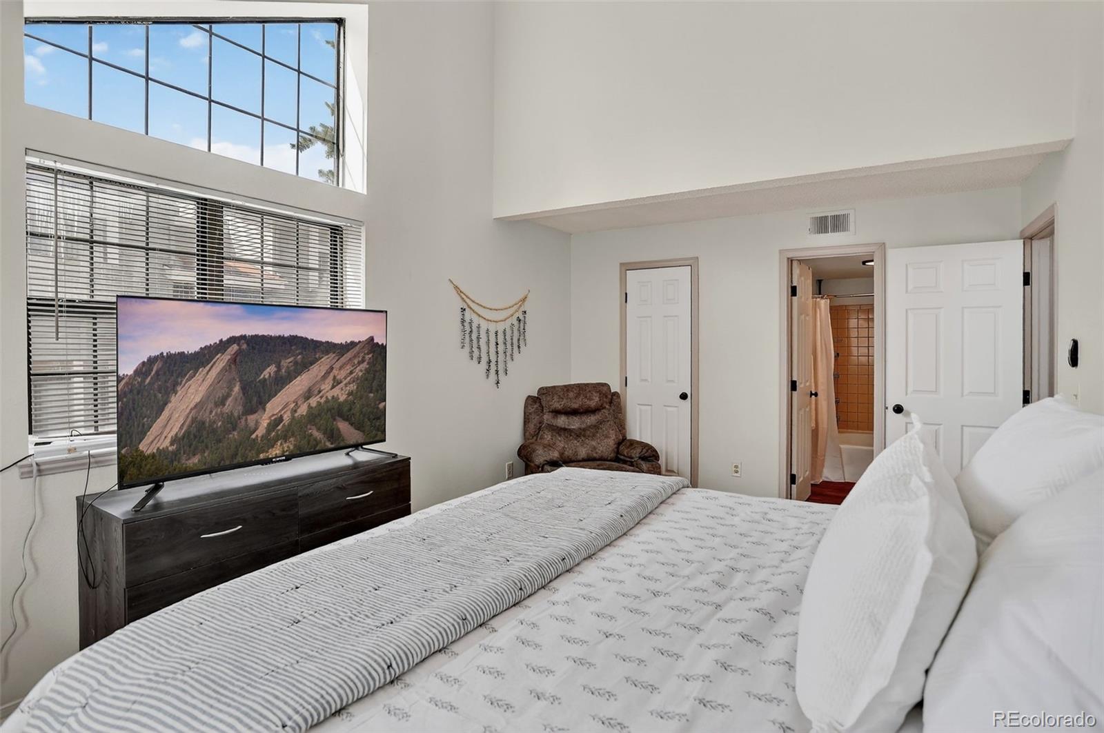 18494 E Kepner Place Unit: 204