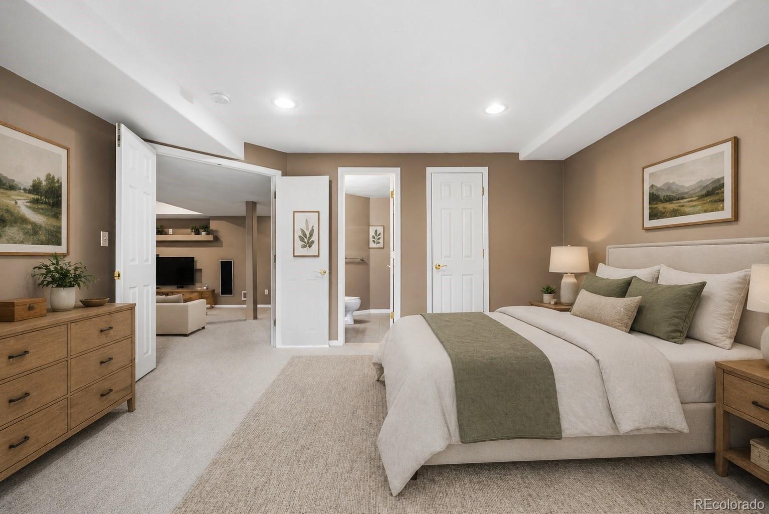 8753 Forrest Drive