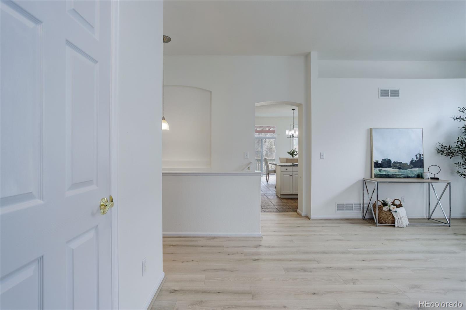 16159 W 70th Place