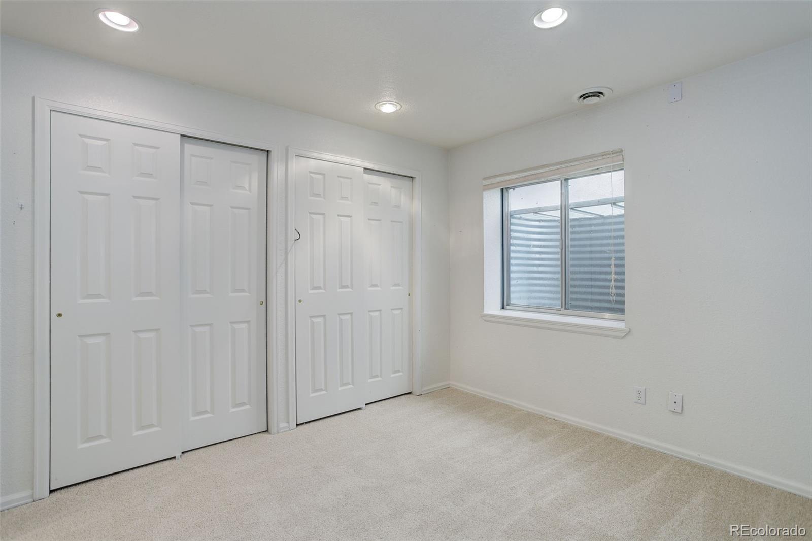16159 W 70th Place