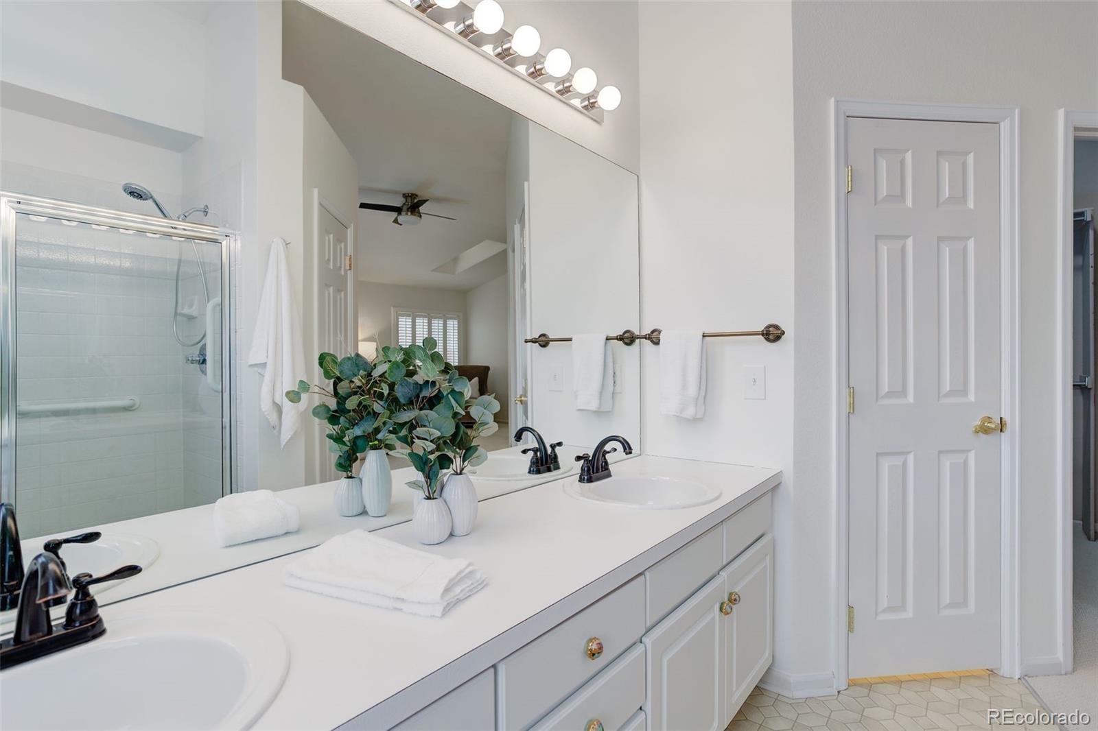 16159 W 70th Place