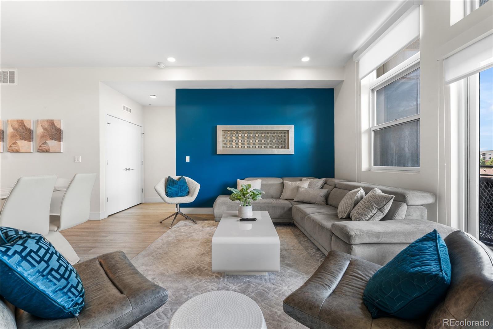 2880 Zuni Street Unit: 303