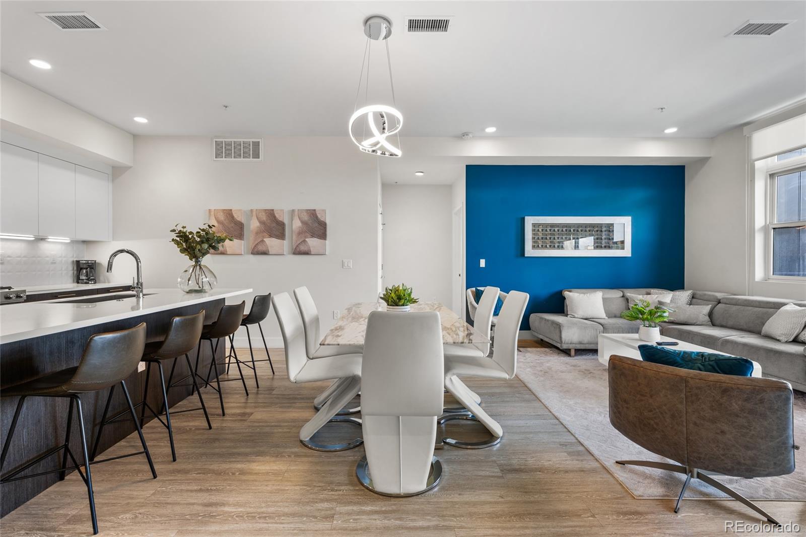 2880 Zuni Street Unit: 303