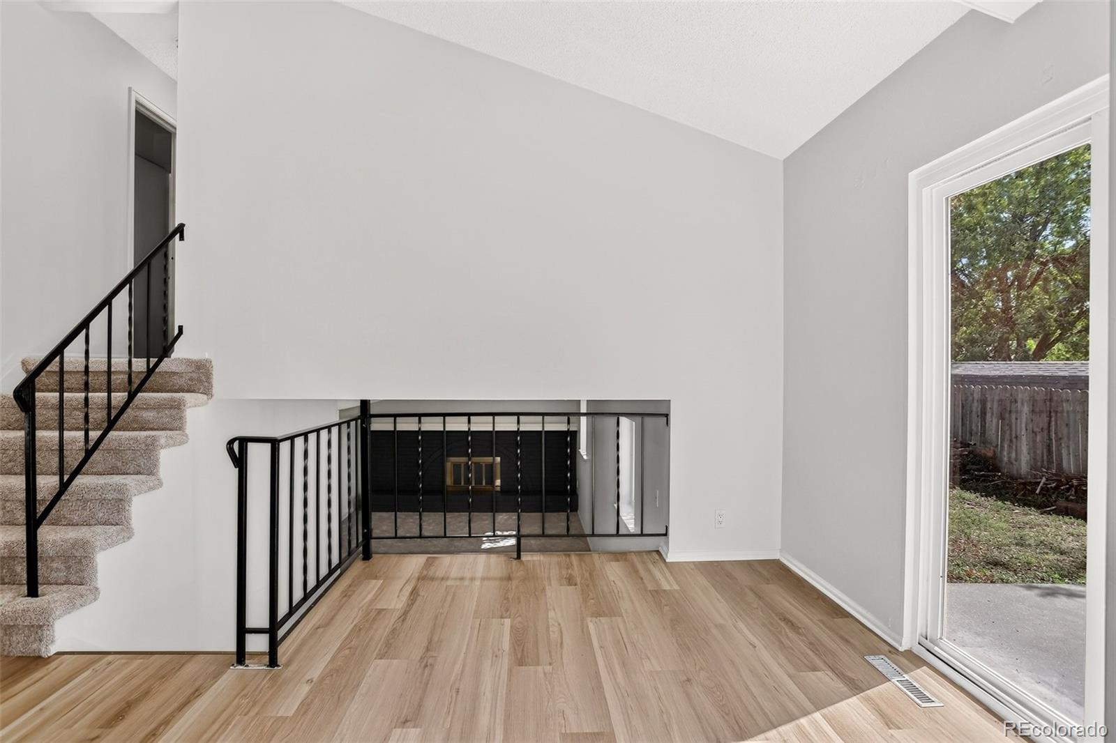 309 S 25th Avenue