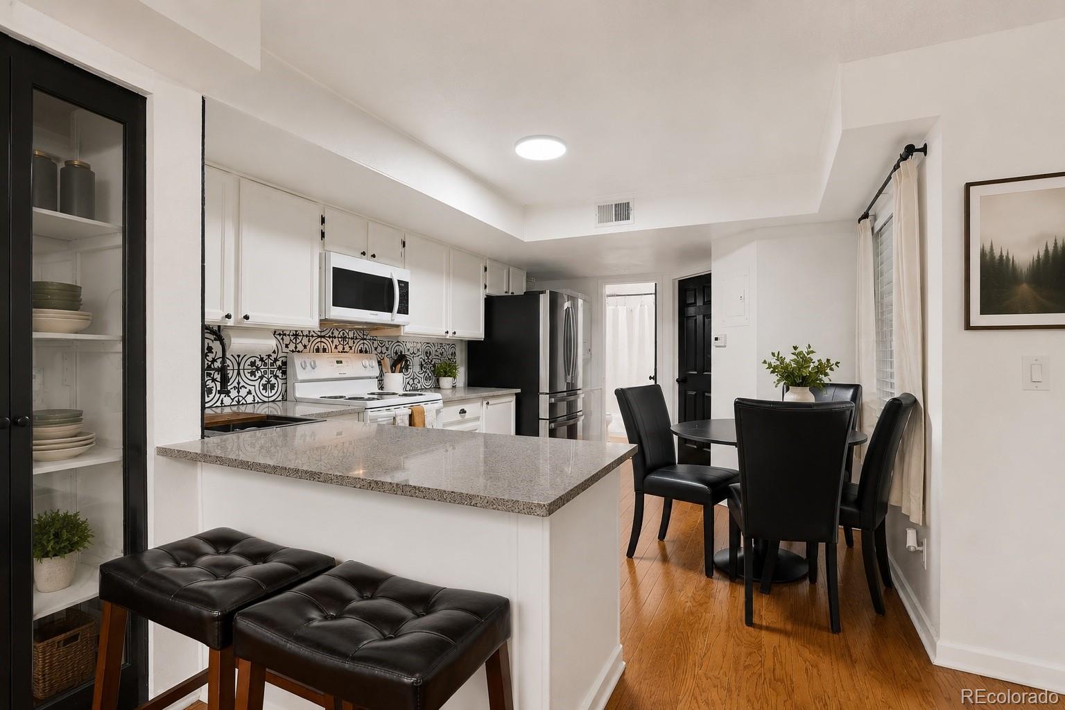 962 S Dearborn Way Unit: 12