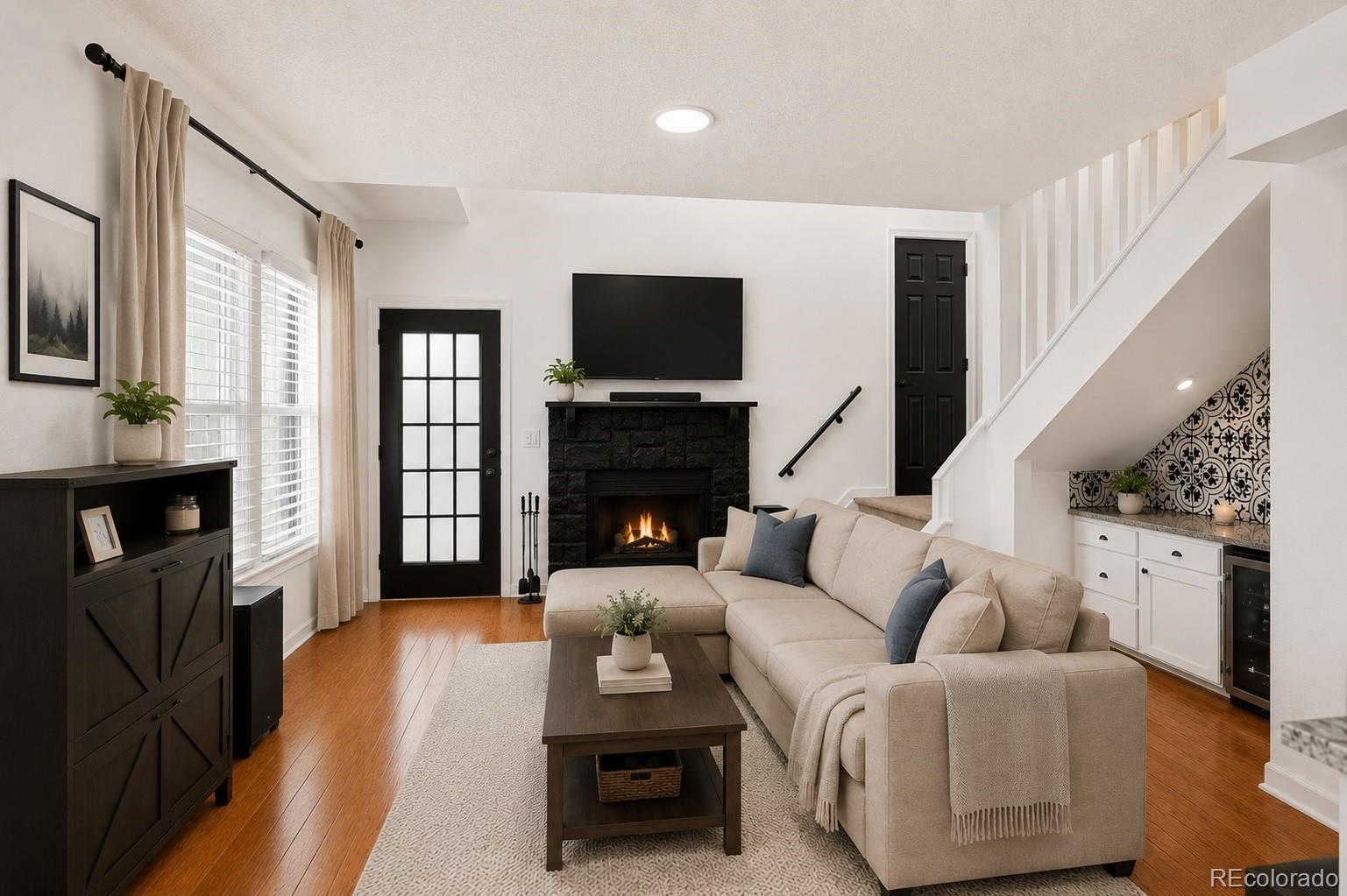 962 S Dearborn Way Unit: 12