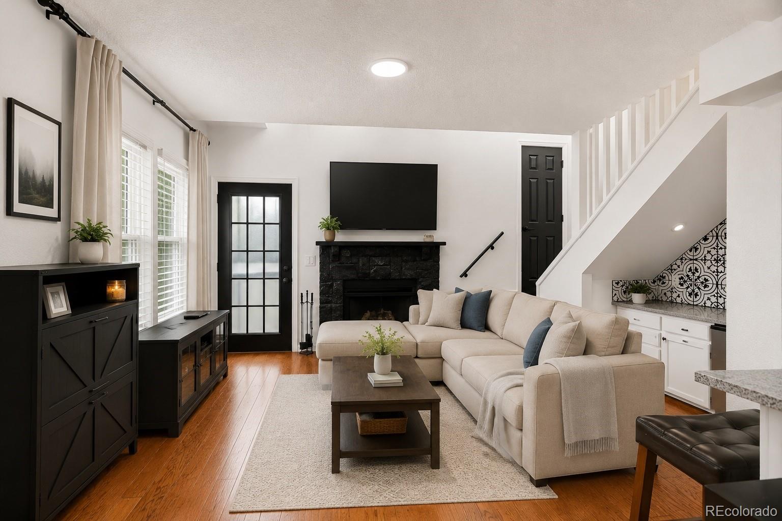 962 S Dearborn Way Unit: 12