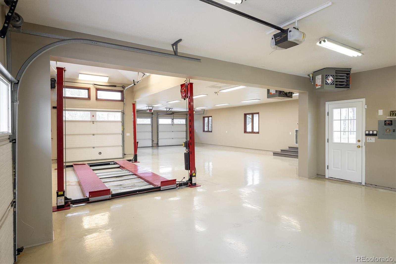 17575 E Kettle Place