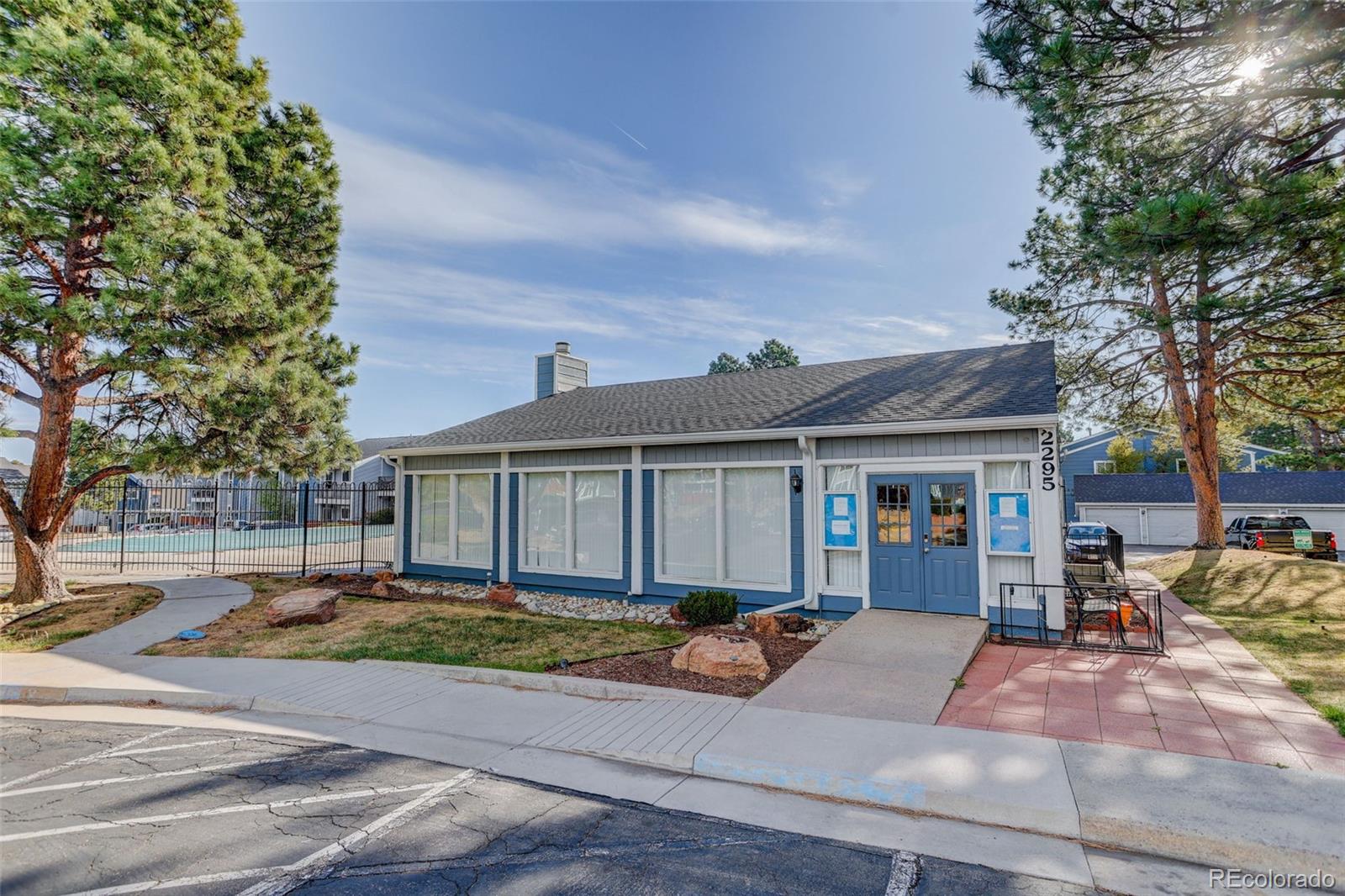 7205 S Gaylord Street Unit: F15