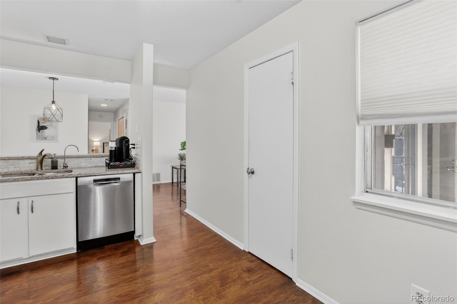 7205 S Gaylord Street Unit: F15
