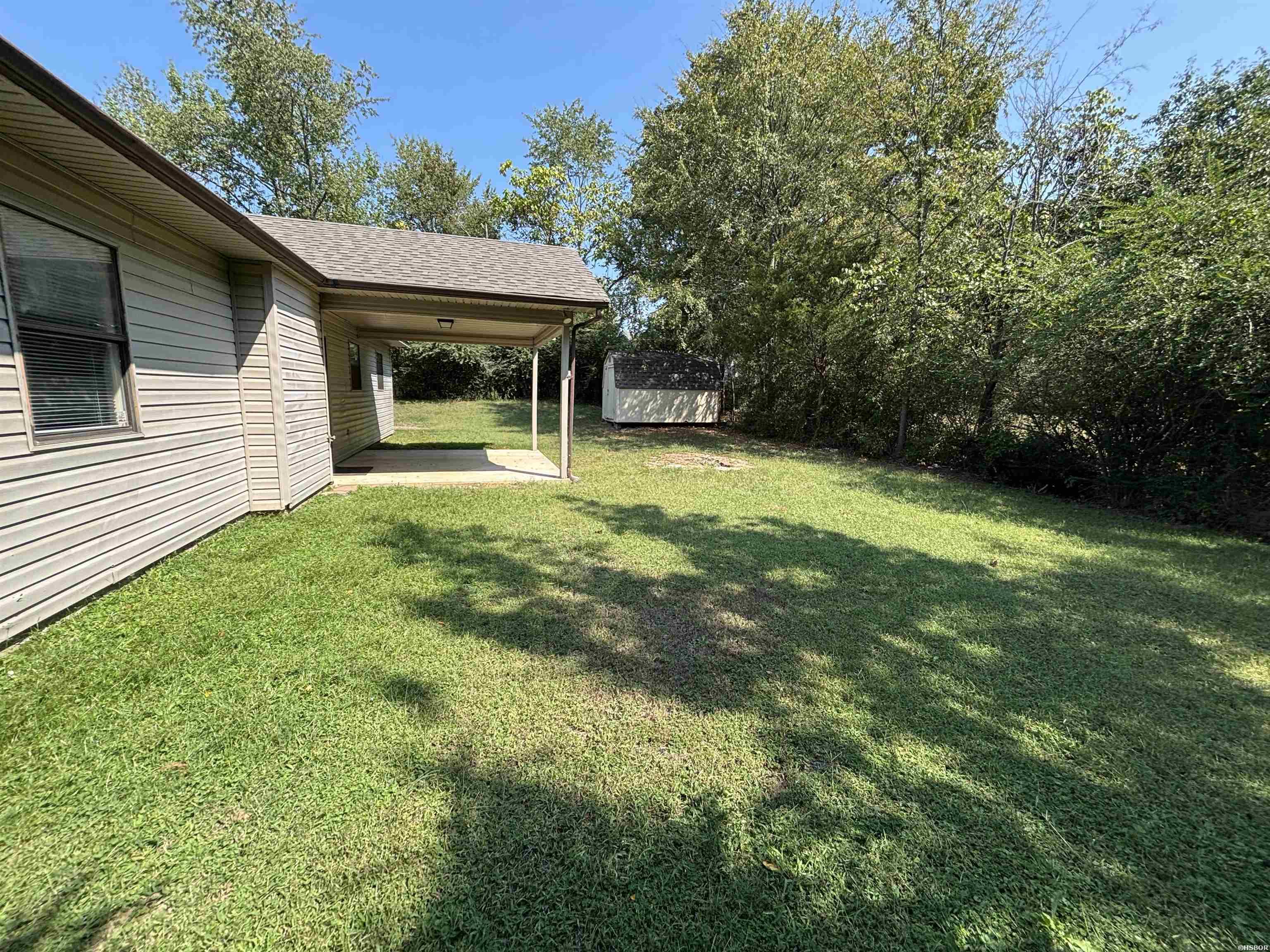 143 PARKLAND Road