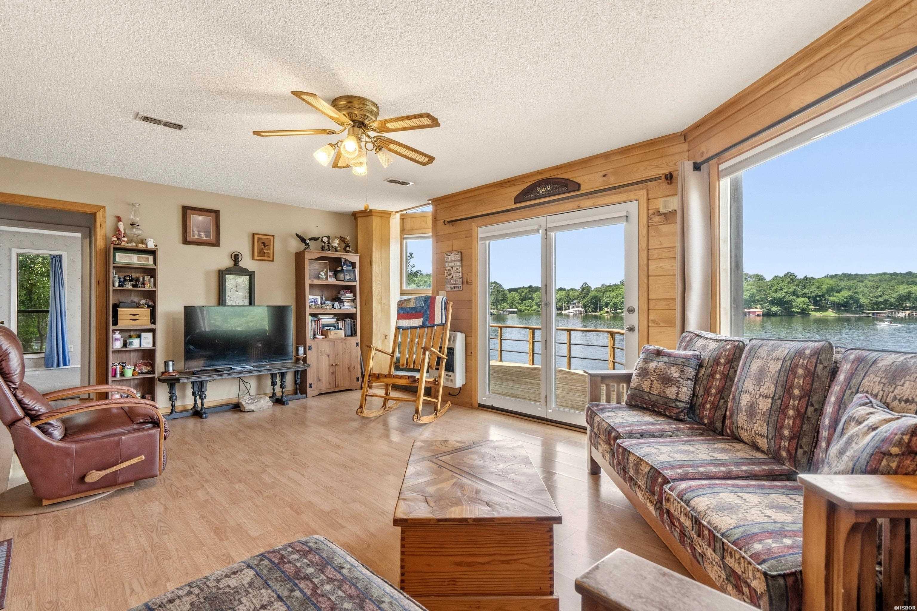 217 ARROWHEAD
