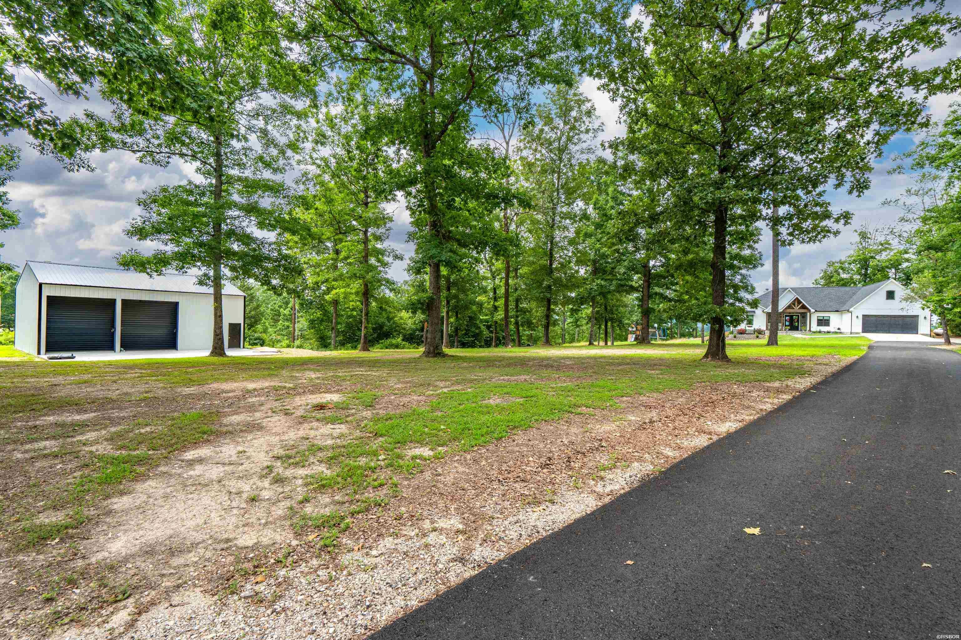 100 W HAWKVIEW Place