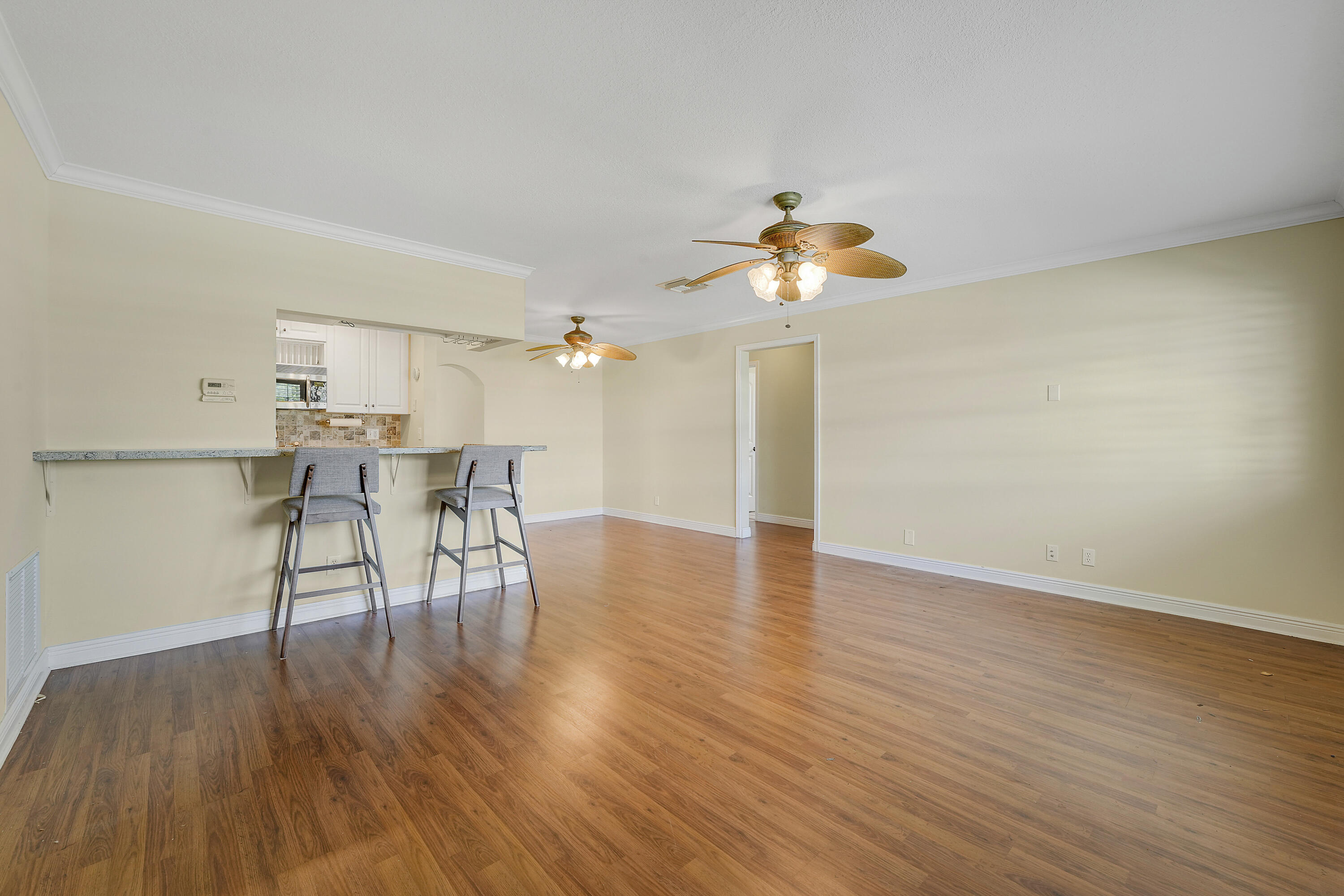 614 SW Golf Drive