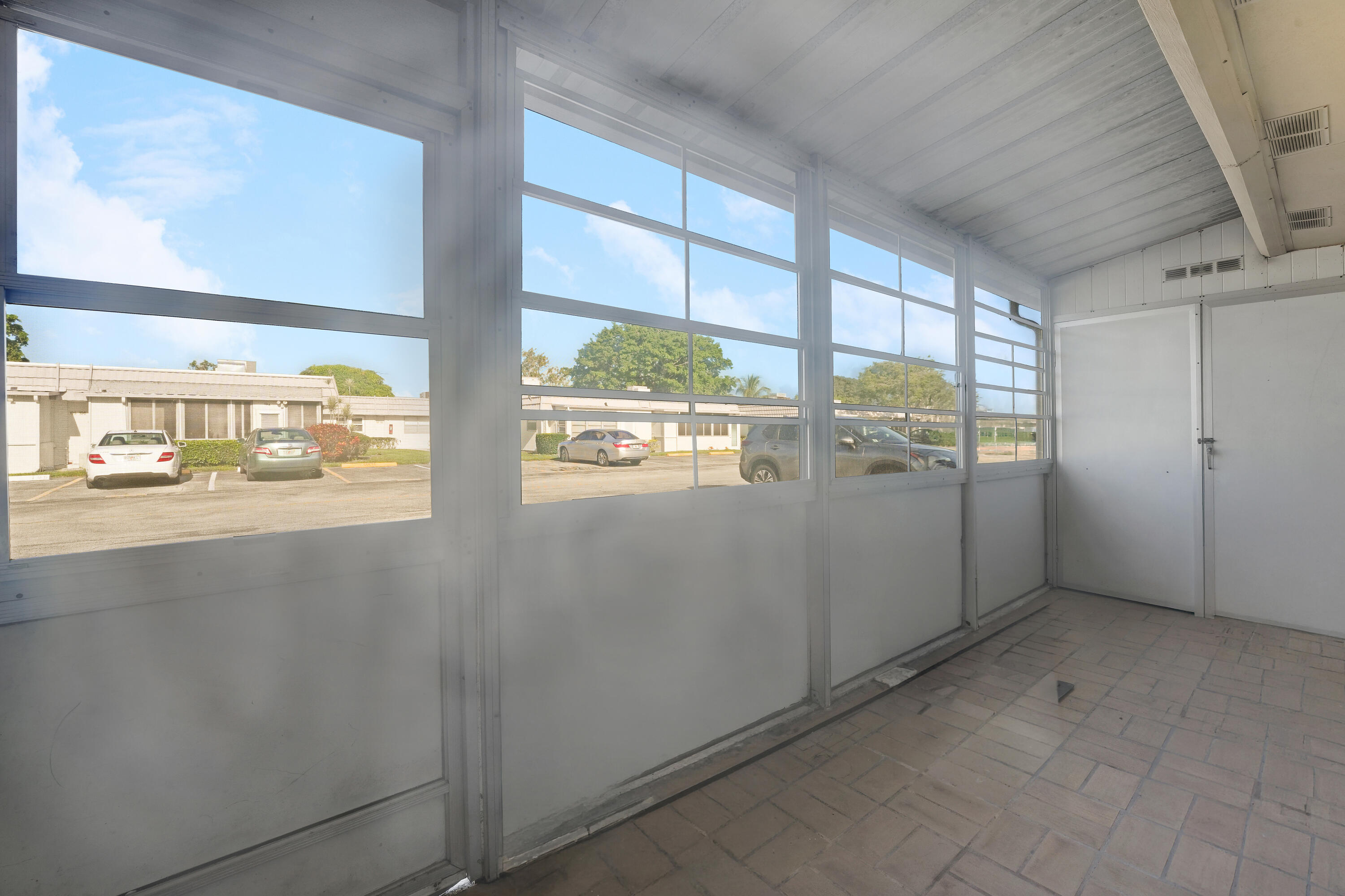 173 Valencia H