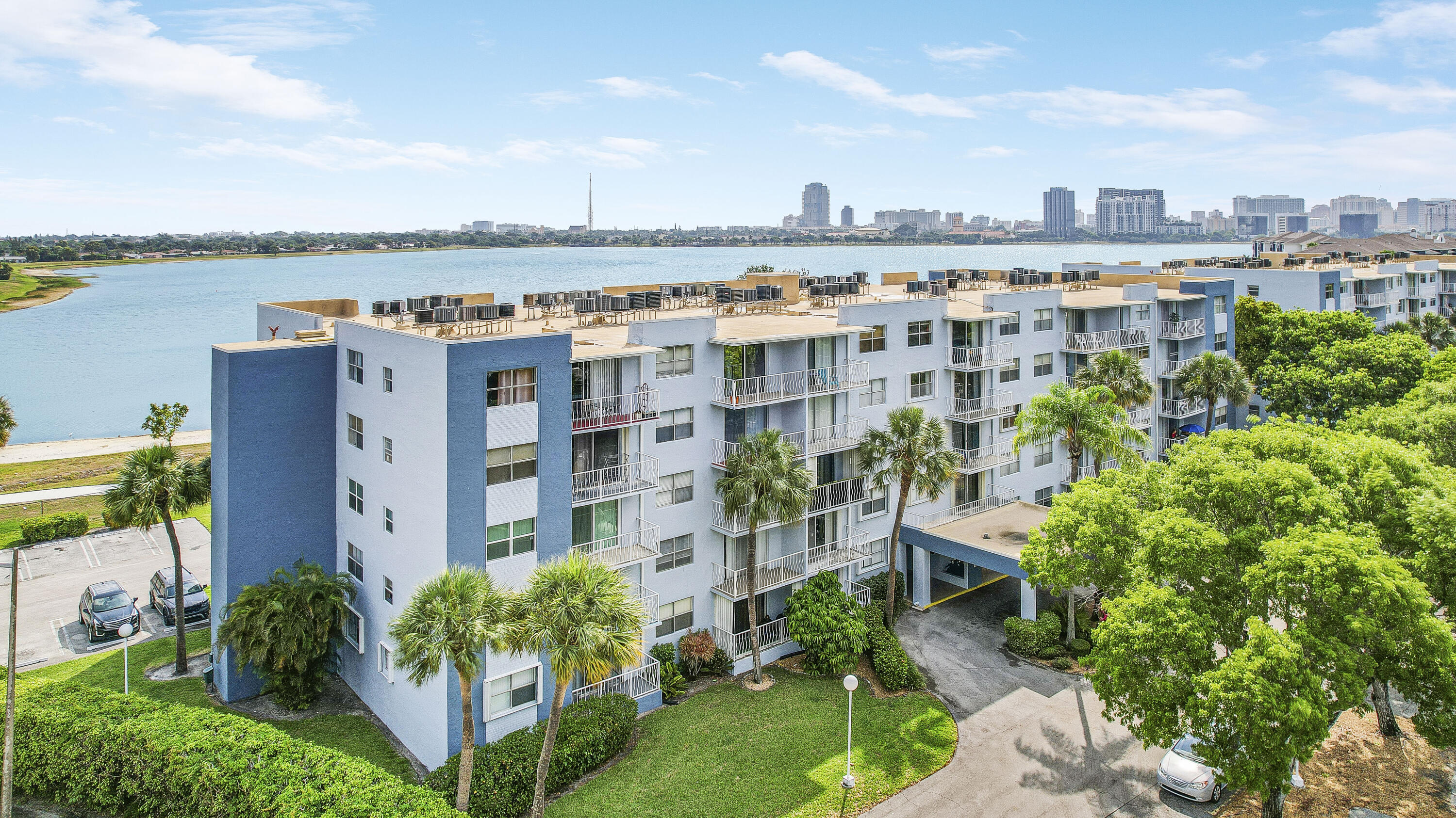 470 Executive Center Drive 4k