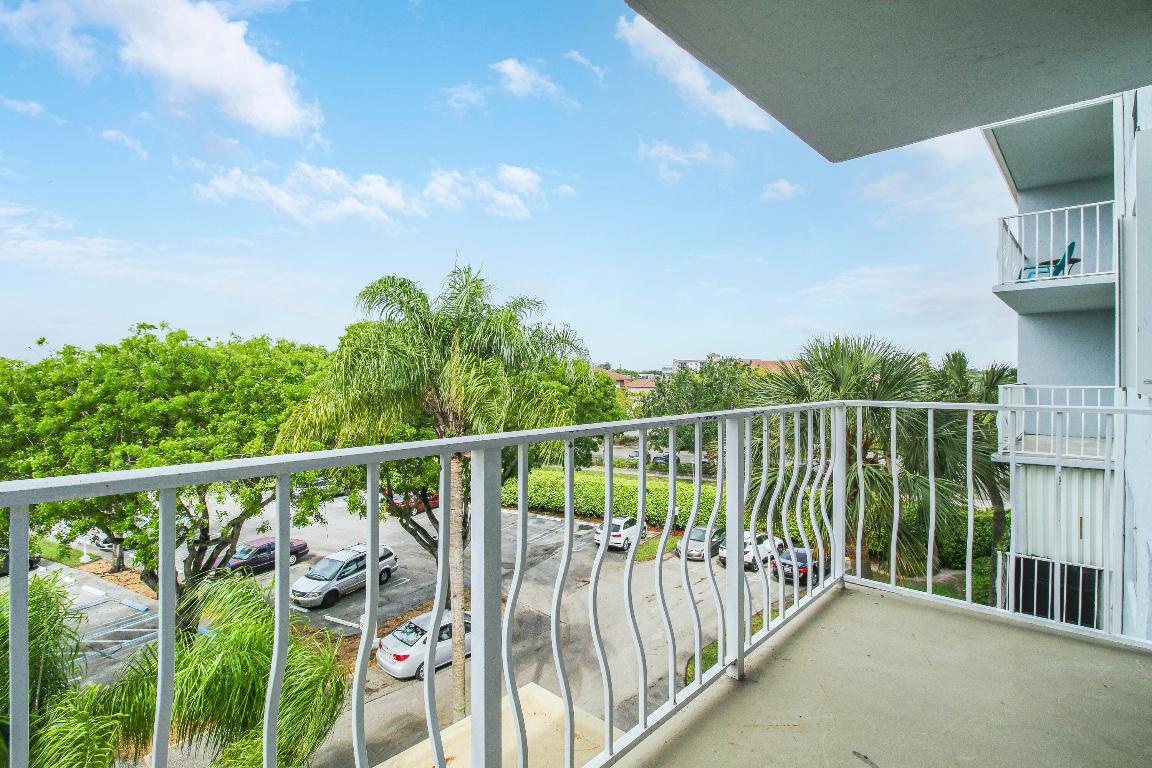 470 Executive Center Drive 4k