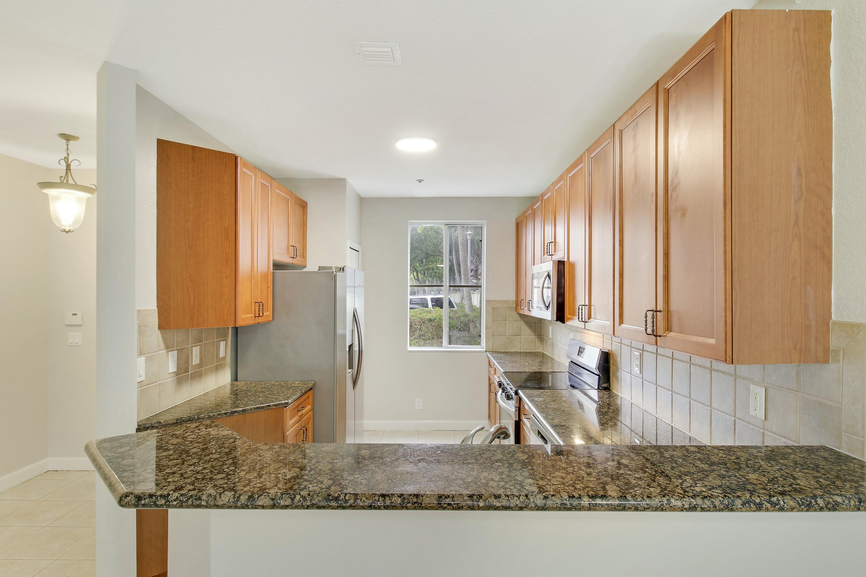 411 Bayfront Drive